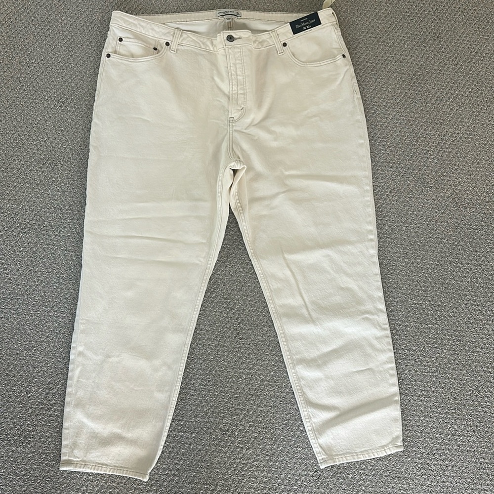 Abercrombie and Fitch high-rise the Mom Jean 36” 22R size 20